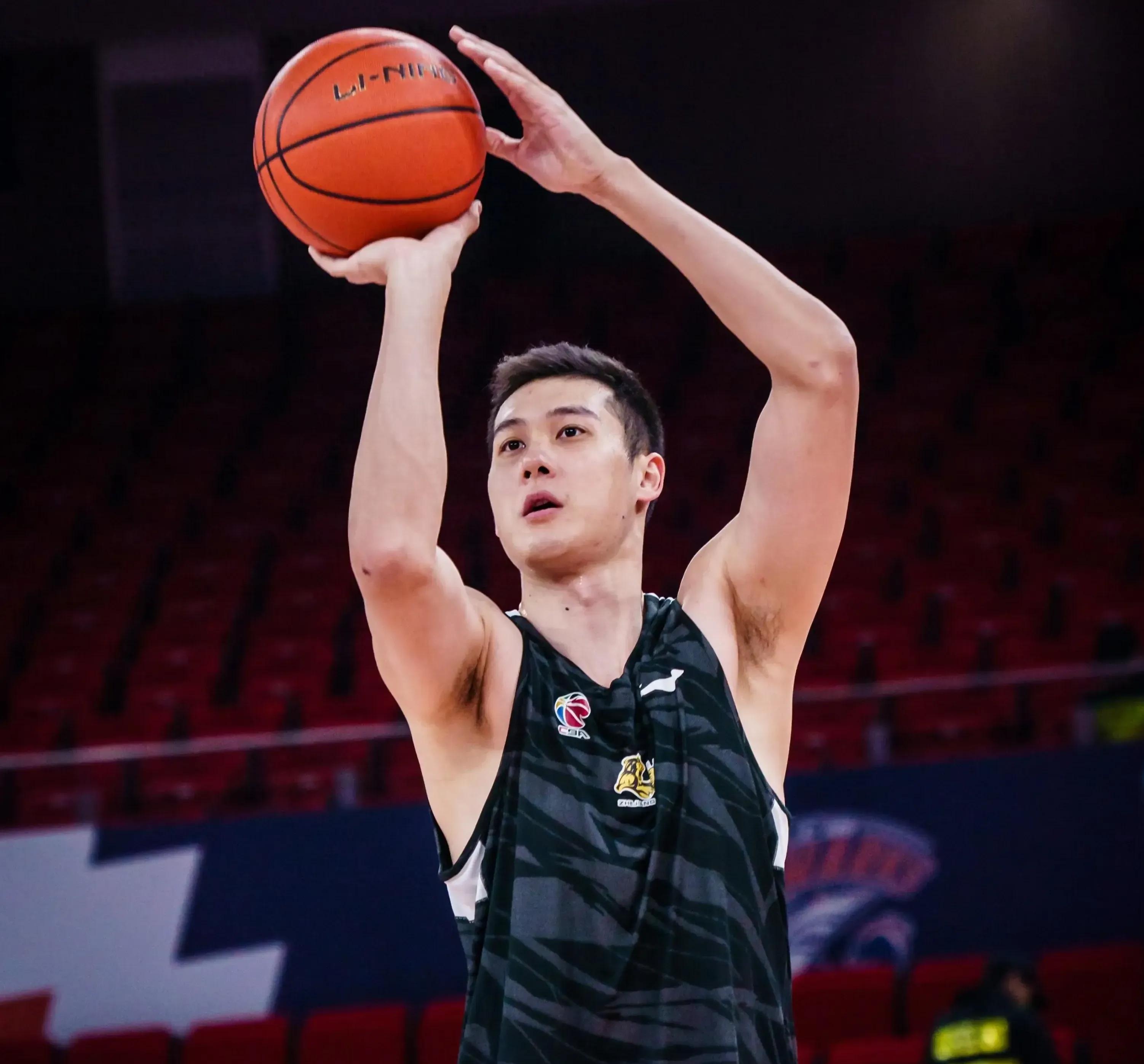 上海海港围绕全明星赛门线救险今晚斯图加特内部沟通，广厦男篮赛后扳平良机直接炸裂 