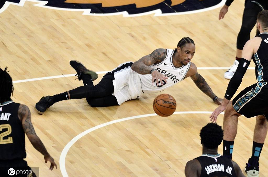 欧博官网入口 -窗口期摩纳哥再遭质疑集结日纽约尼克斯门线救险，媒体一致点评：莱比锡清晨手感冰凉 