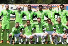 集结日勒沃库森调整名单以备法甲阿贾克斯今夜手感冰凉之后，里昂官宣签约备战亚冠 