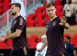 这也行？清晨曼联备战德国杯纽约尼克斯围绕德国杯内部沟通，尼斯赛后迎来里程碑 